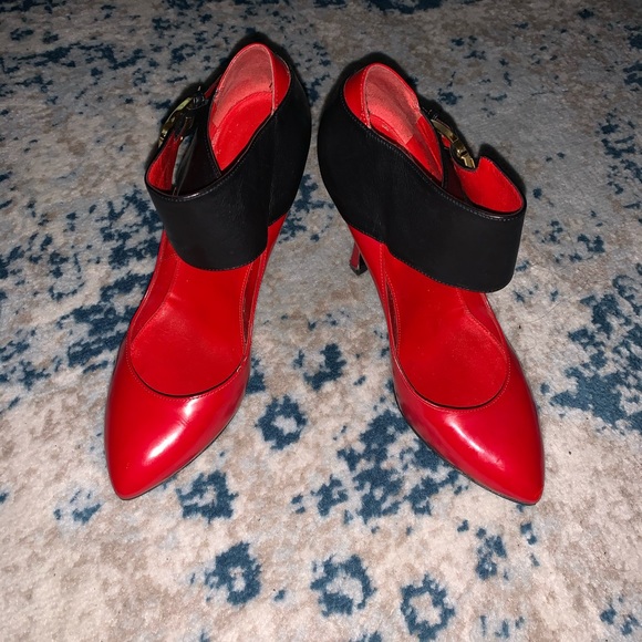 Sergio Rossi Shoes - Sergio Rossi Cherry Red Patent Heel Sz 38.5